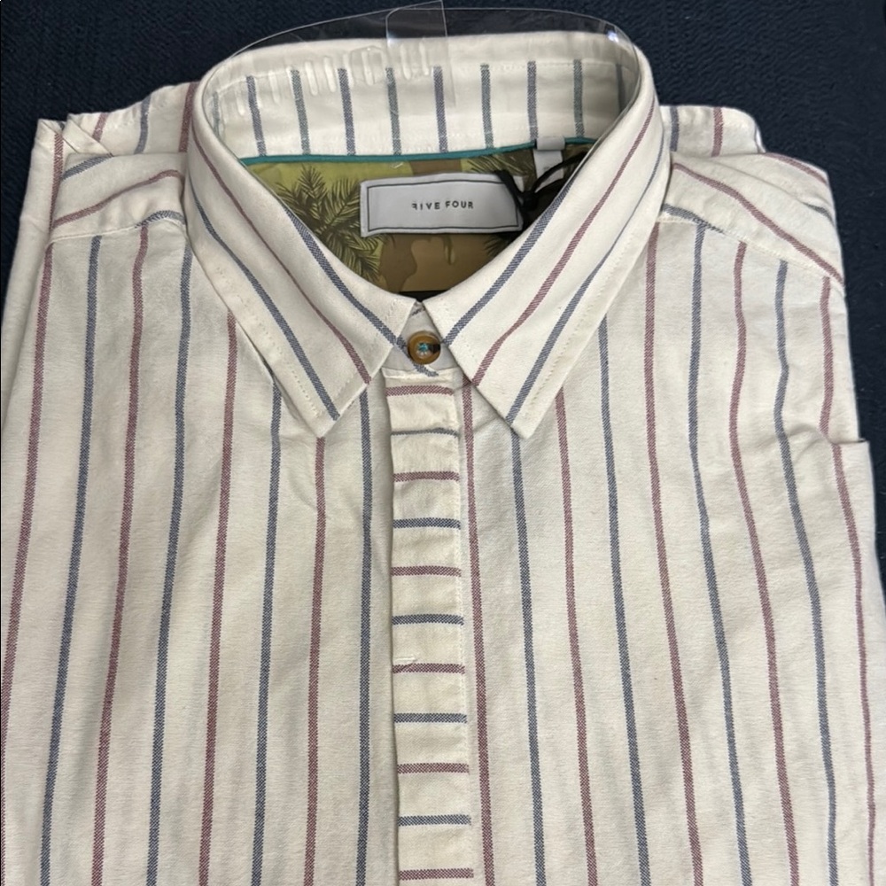 💰SALE NWT Five Four Casual Button Down Short Sleeve Shirt Men’s Medium